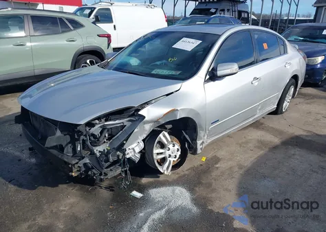 2011 Nissan Altima Hybrid from USA, damaged, VIN 1N4CL2AP6BC182886